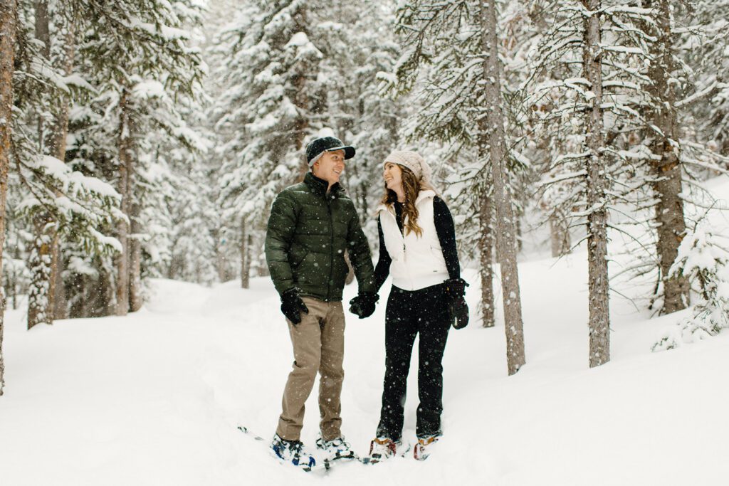 Couple snowshoeing in Breckendridge